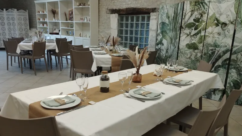 logis-du-paradis-criteuil-la-magdeleine-wedding-venue-barbezieux-saint-hilaire-logis-blanche/$a[1];?>
