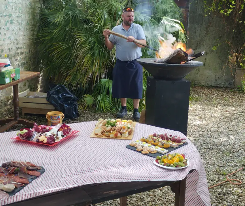 logis-du-paradis-criteuil-la-magdeleine-wedding-venue-barbezieux-saint-hilaire-logis-blanche/$a[1];?>